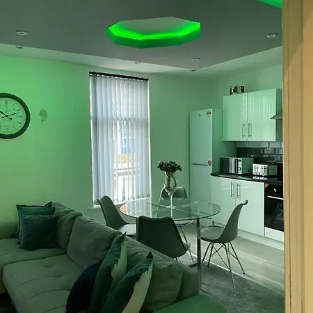 Ali'S Holiday Apartments F3 Blackpool Exterior photo